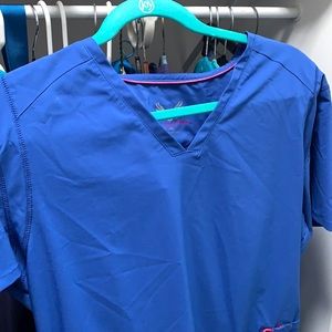 Women’s Smitten Stretch Scrub Top Large Bright Blue with Pink Detail!